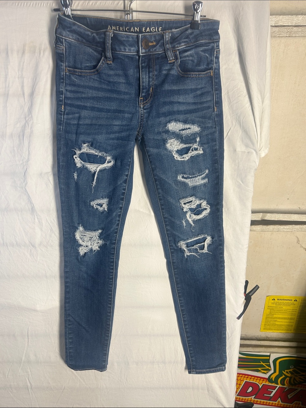 American Eagle Outfitters Women's Blue Distressed Skinny Jeans